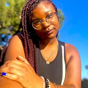 Meet your Posher, Bernisha